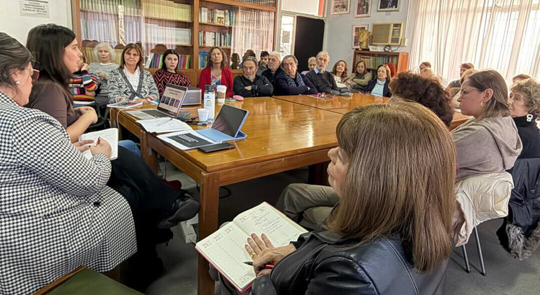 Pensar la formación en comunidad