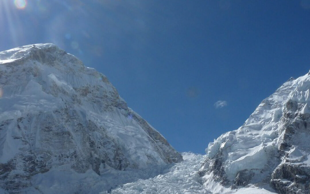 Camino al Everest: una crónica psi de alta montaña